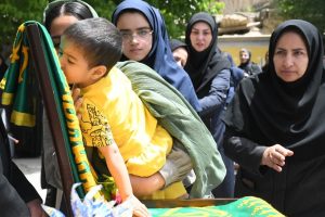 یک روز در سایهسار خورشید ولایت/میزیانی شایسته ملایریها از کاروان زیر سایه خورشید