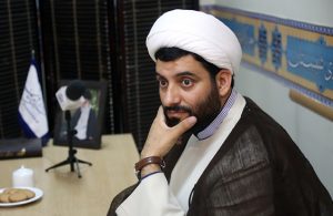 آزادیخواه در واکنش به خبر احتمال تصدی وزارت کار: چنین پیشنهاداتی را با خادمی مردم ملایر عوض نمی‌کنم