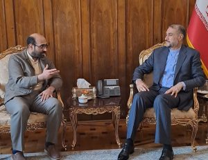 بررسی مسائل مهم بین‌الملل در دیدار نماینده ملایر با وزیر امور خارجه