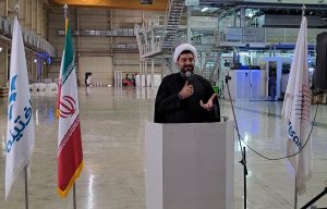 نماینده ملایر: بافتینه و بافتسان در رونق تولید و اشتغال‌زایی نقش مهمی دارند / خانواده مهاجر یک مجموعه سرمایه‌گذار قابل اعتماد هستند