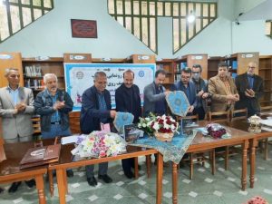 رونمایی از “نصف روی ماه”؛ ششمین اثر فریدون محمودی