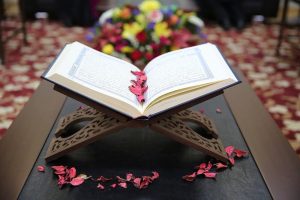 رئیس اداره تبلیغات اسلامی ملایر خبرداد: انجام بیش از ۳۰ ختم کامل قرآن در ماه محرم