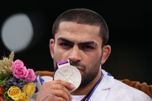 کشتی ملایر رونق می‌گیرد/از ساخت خانه کشتی “صادق گودرزی” تا اختصاص زمین به سالن ورزشی بانوان