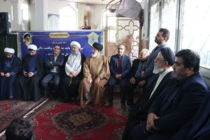 بزرگداشت عالمی فاضل از جنس انقلاب در ملایر/مسئولین وحدت عملی و عینی را در عملکرد خود رعایت کنند