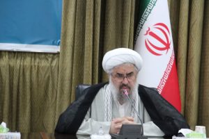 امام جمعه ملایر تاکید کرد: سنت غلط پذیرایی در مراسم ختم برچیده می‌شود/ رعایت “عفاف و حجاب”، قانون الهی و شرعی است