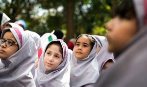 ثبت نام ۴۰ هزار دانش‌آموز ملایری برای سال تحصیلی جدید