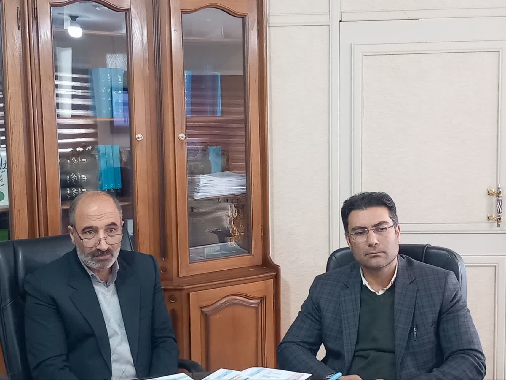 ثبت‌نام ۲۲۴ داوطلب شورای اسلامی شهر در شهرستان ملایر/ شاهد حضور جوانان و نخبگان در رقابت‌های انتخاباتی این دوره هستیم