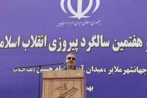 معاون پارلمانی سپاه در جمع مردم ملایر: دستاوردهای بزرگ انقلاب اسلامی برای نسل جوان تبیین و بازگویی شود