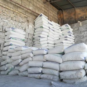 فرمانده انتظامی ملایر خبر داد: کشف ۵۰ تُن سیمان احتکار شده در ملایر