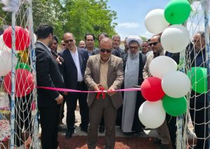 افتتاح زمین چمن دبیرستان قدس اسلامشهر آق‌گل در قالب طرح شهید عجمیان